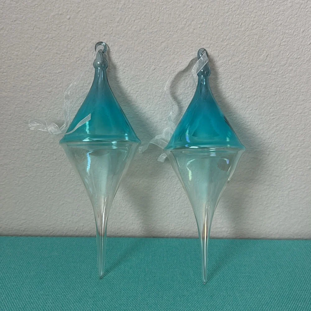 2 Turquoise Top Ornaments
